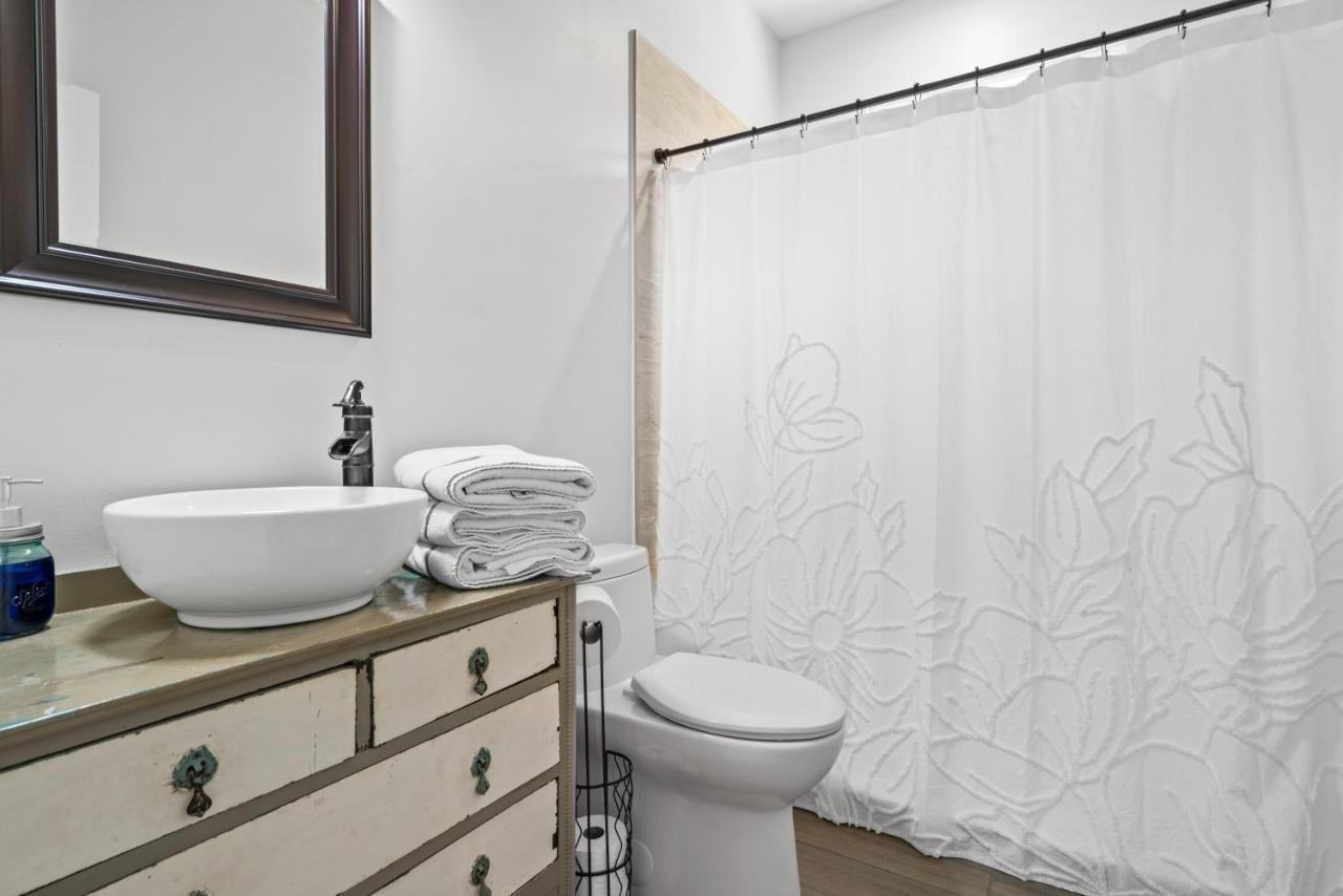 ターポン・スプリングス Hibiscus Hideawayヴィラ エクステリア 写真